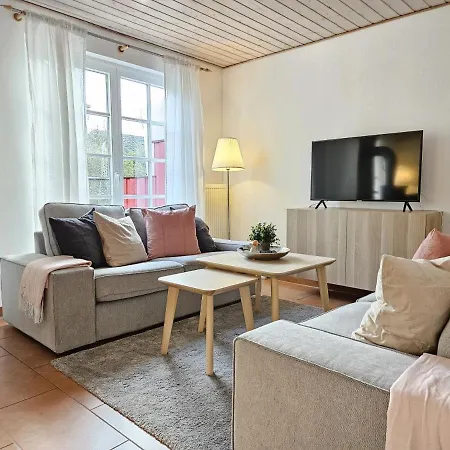 公寓 Skipper Asterix Fuer Max. 4 Personen - Haustiere Herzlich Willkommen, Direkt Am Hafen 特希尔